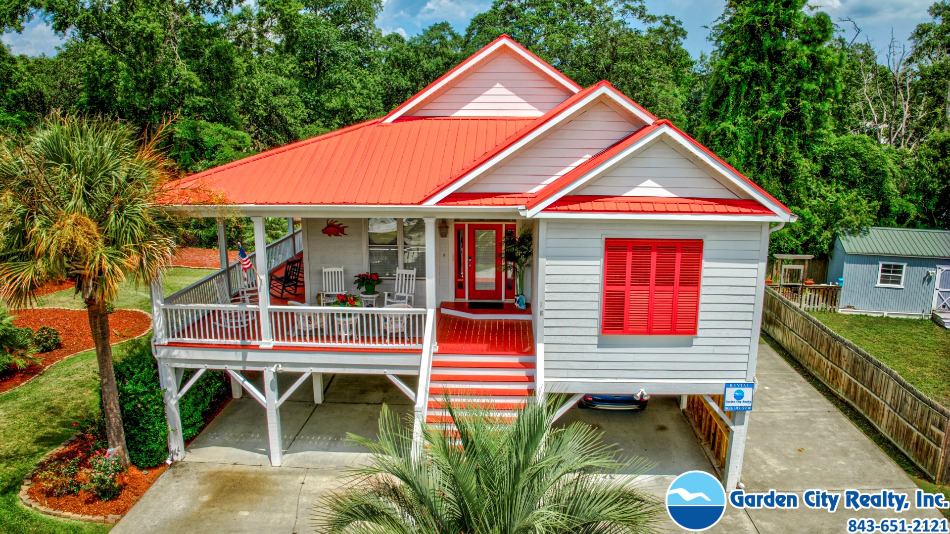 GaGa and Papa's Beach Palace 