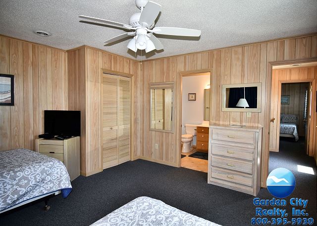 Jim Mel Lou | Ocean Front | Garden City Beach Rentals