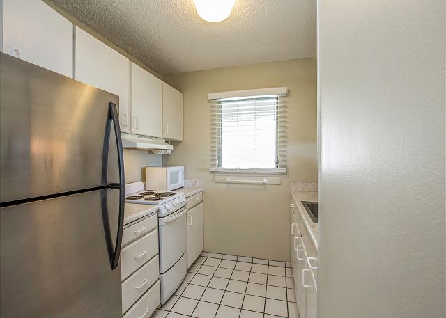 Dine In with a Fully Stocked Kitchen