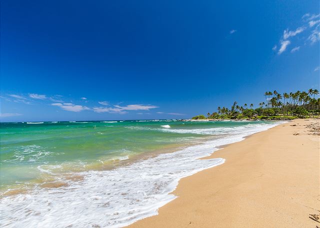 Wailua Beach, 1 mile south