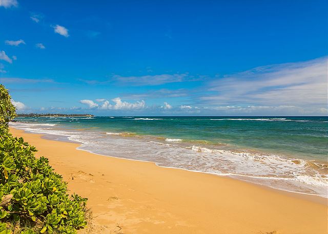 Kaha Lani Resort Beach