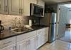 123456 Laurel Inn 208