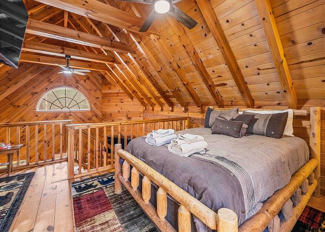 Firefly Hill | Photo 26