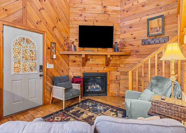 Firefly Hill | Photo 6