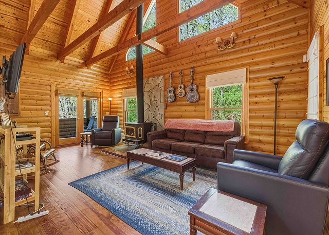 Knotty Pine