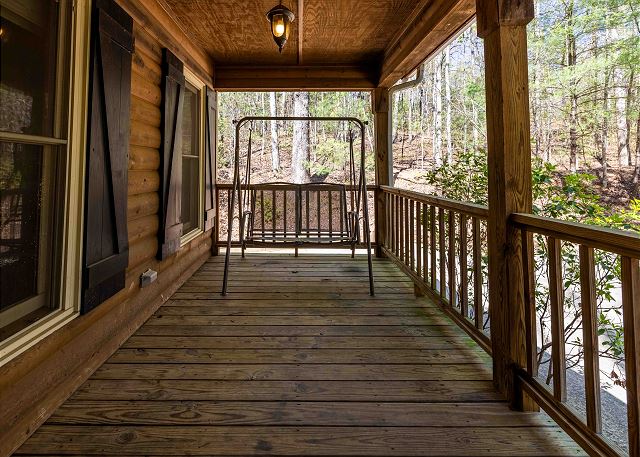 Knotty Pine | Photo 42