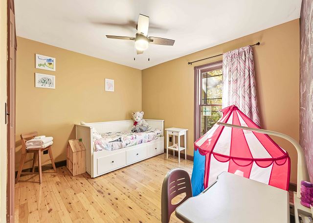 Chimney Mountain Chalet | Photo 23