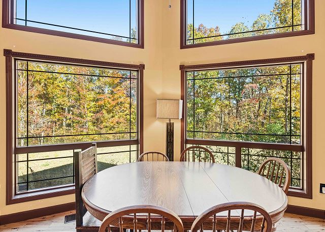 Chimney Mountain Chalet | Photo 6