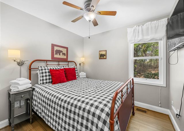 Alpine Bear Trail | Photo 12