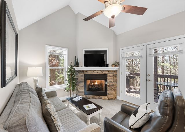 Lark's Nest Mountain View