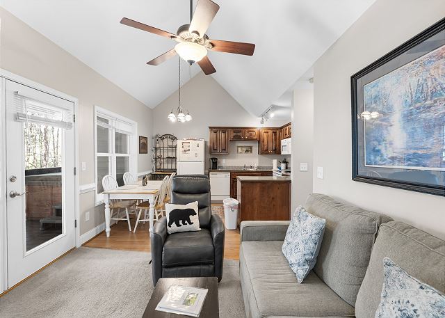 Lark's Nest Mountain View 3