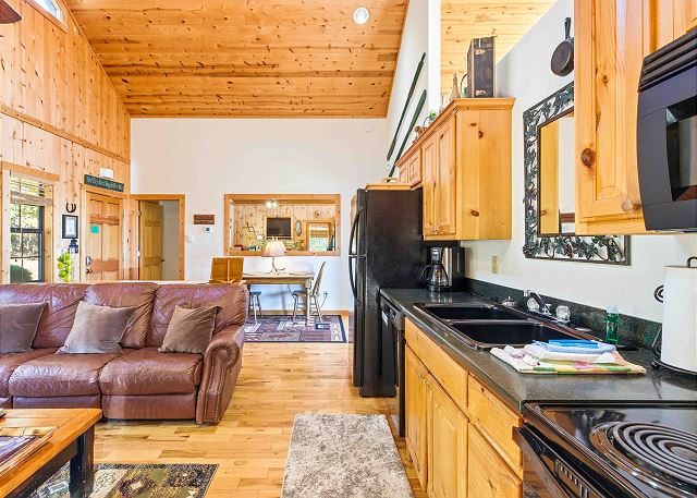 Bella Vista | Photo 9