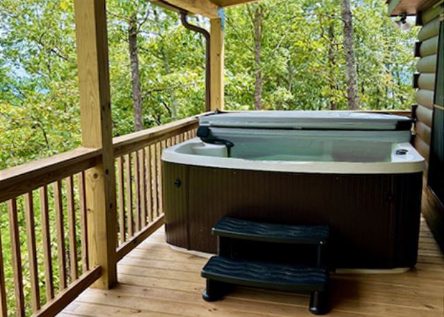 Brand New Hot Tub!