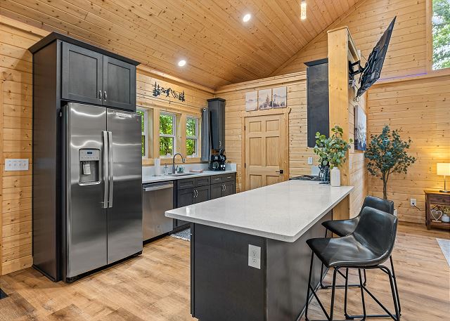 Side by Side Refrigerator Freezer