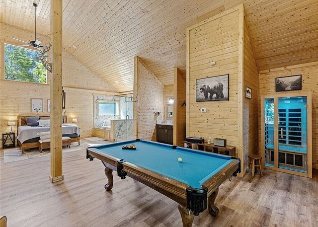 Giant picture window - Great for sunlight and moonlight