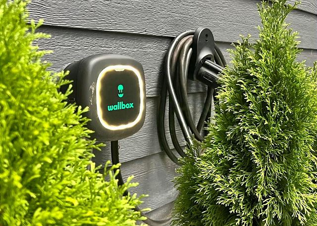 Complimentary EV charging station - Charge while you chill!