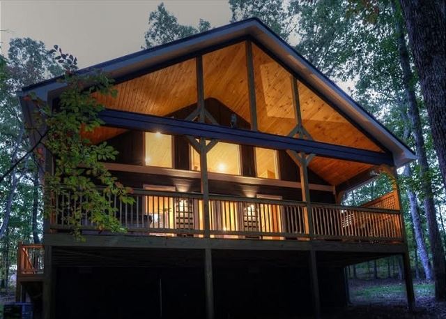 Serene evenings on the deck facing a babbling creek