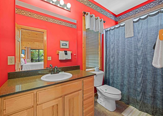 Combination Tub/Shower with Vanity