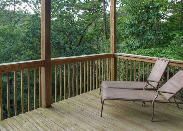 Lounging with those Mountain Views