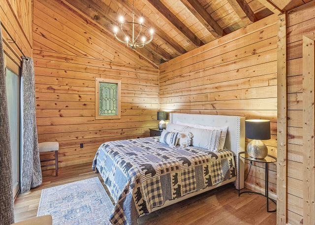 Second Upstairs Queen Bedroom