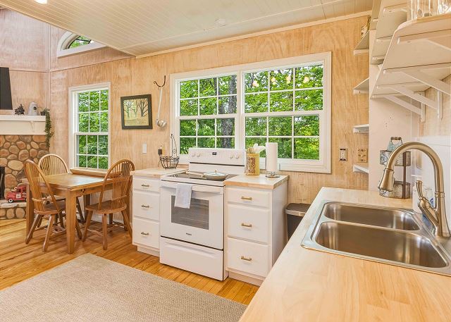 Pickens View Perch | Photo 10