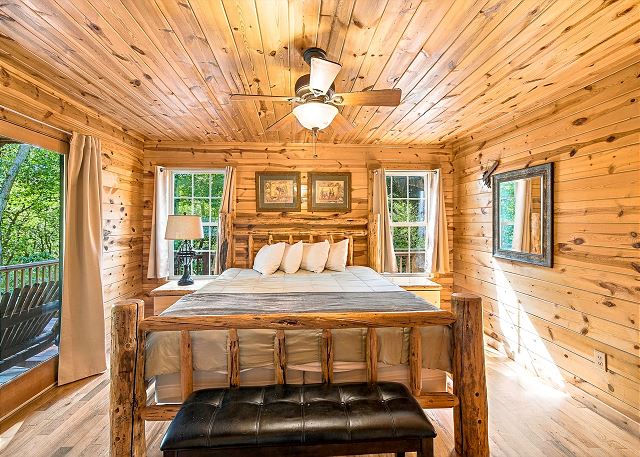 Cozy Creekside Cabin | Photo 14