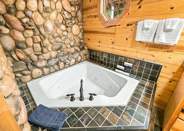 Cozy Creekside Cabin | Photo 17