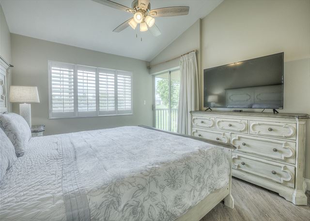 Tivoli 5245 Master Bedroom Tivoli 5245 Master Bedroom