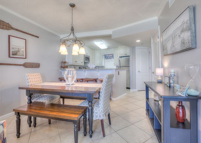 Beachside II 4271 Dining Room Beachside II 4271 Dining Room