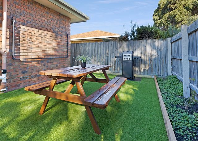Sunstar - 1/16 Wellington Street, Pville