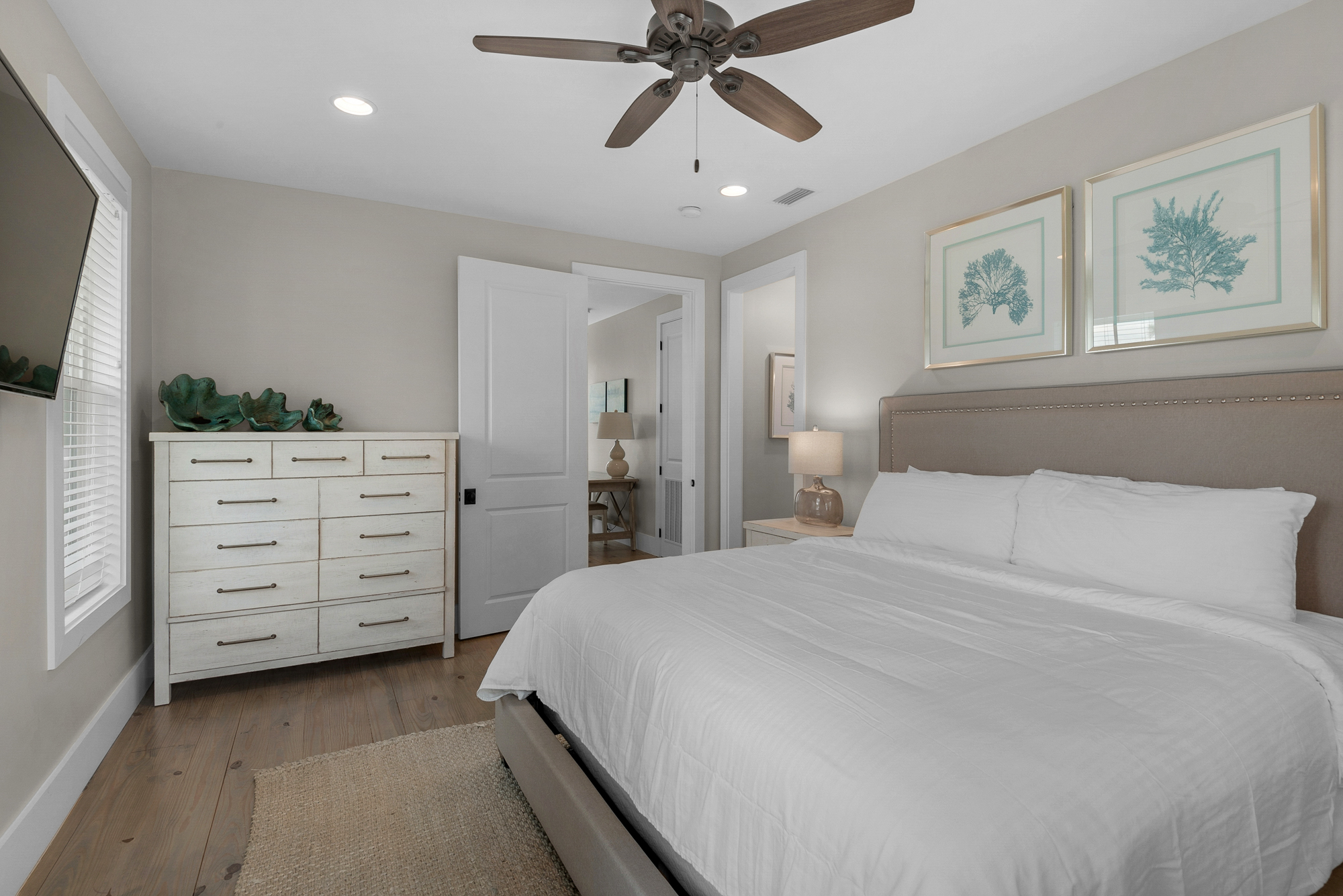 Lifestyles & Dreams 28