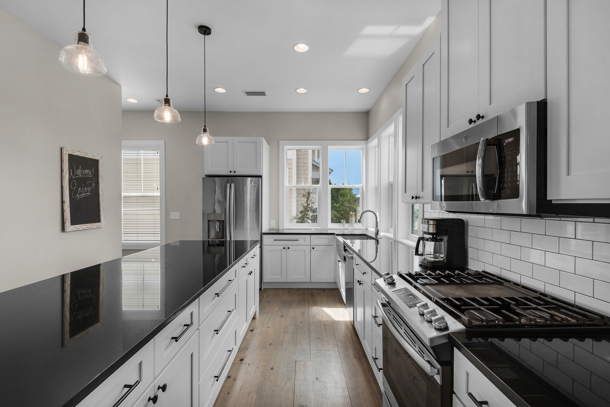 Lifestyles & Dreams 18