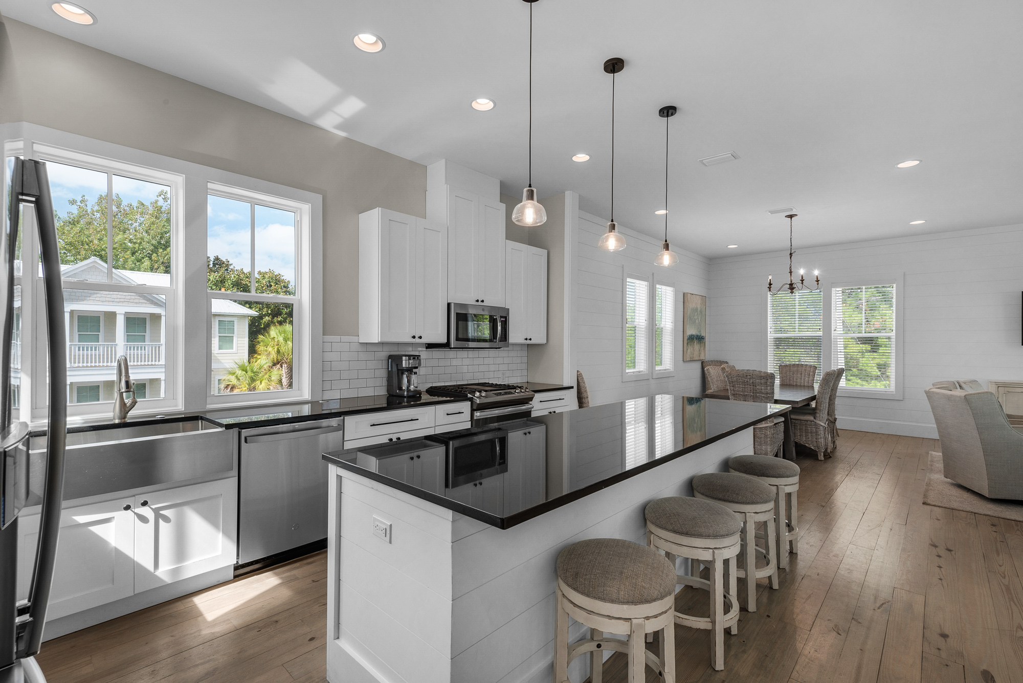 Lifestyles & Dreams 20