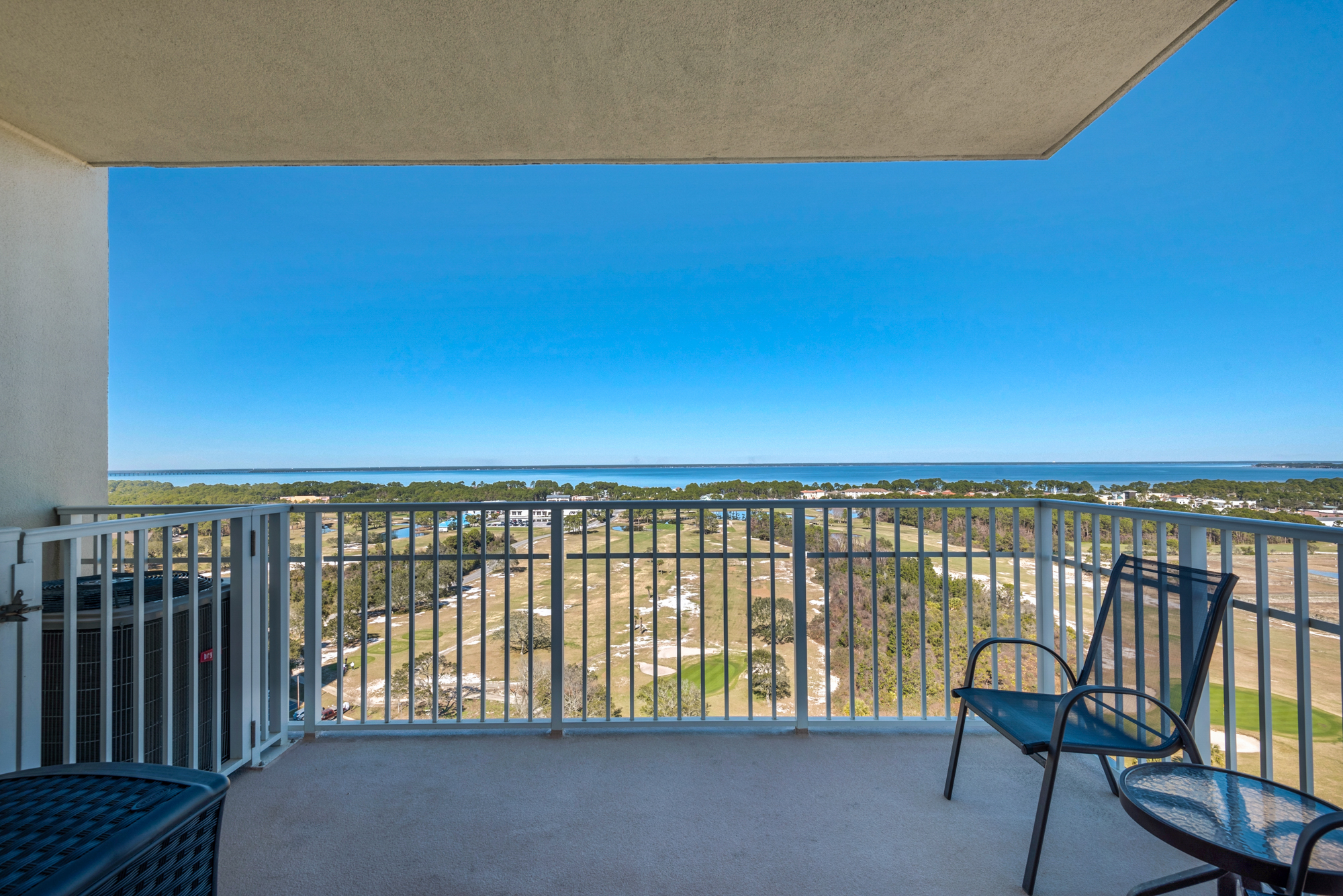 Ariel Dunes I 1701 35