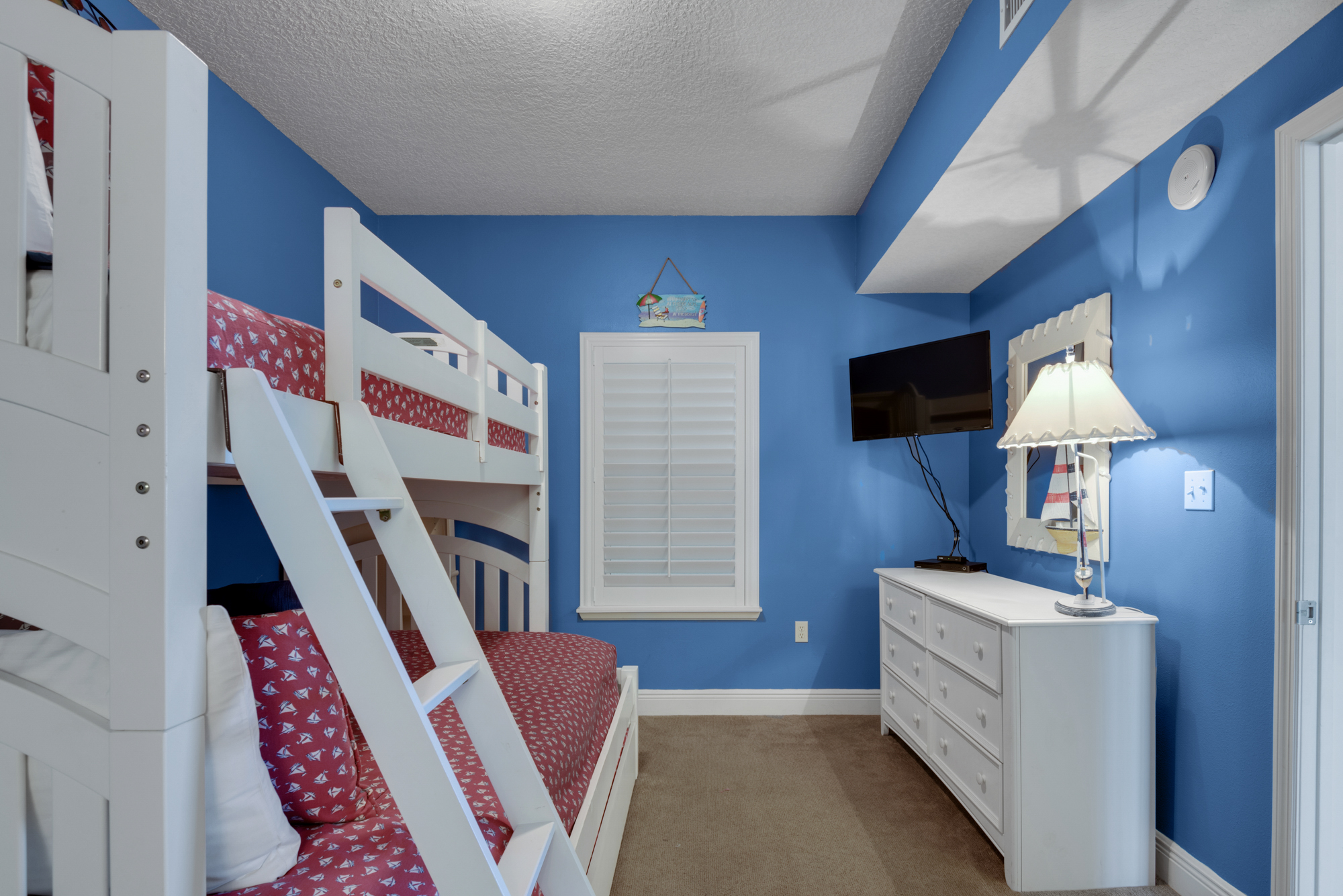 Ariel Dunes I 1701 23