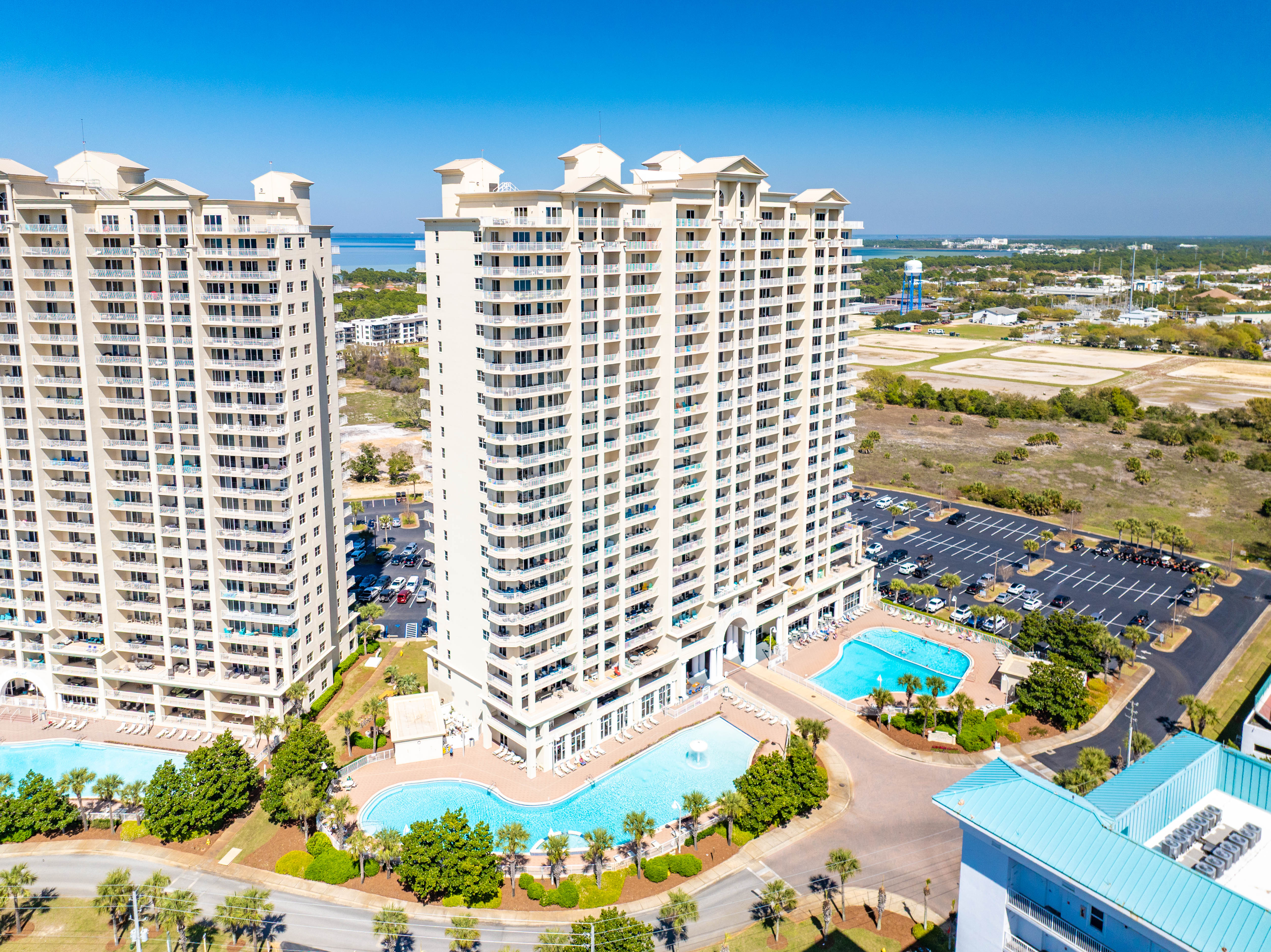 Ariel Dunes I 1701 | Photo 9