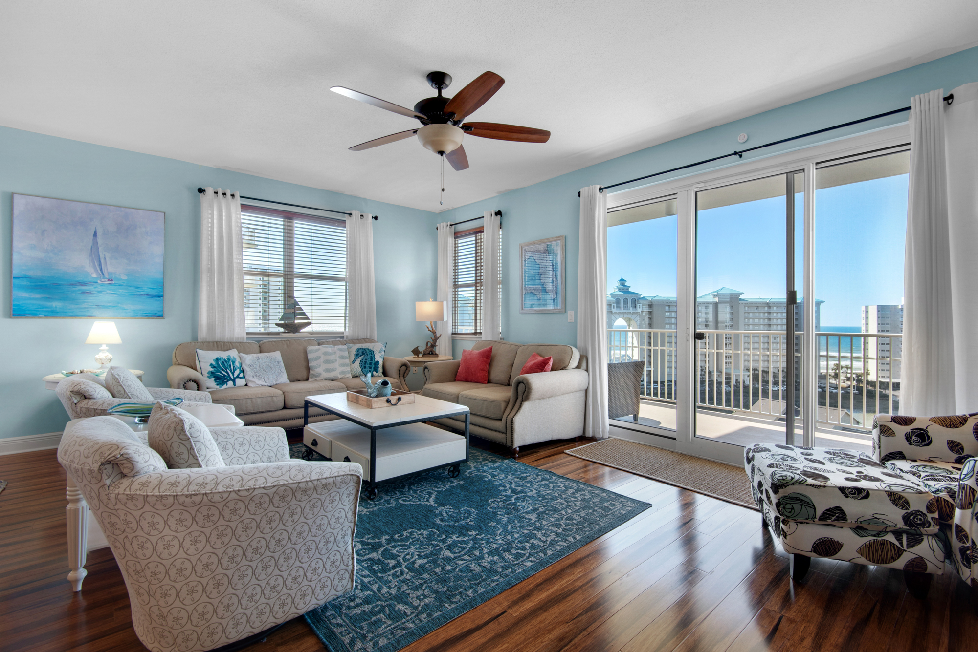 Ariel Dunes 2 1001 - Living 