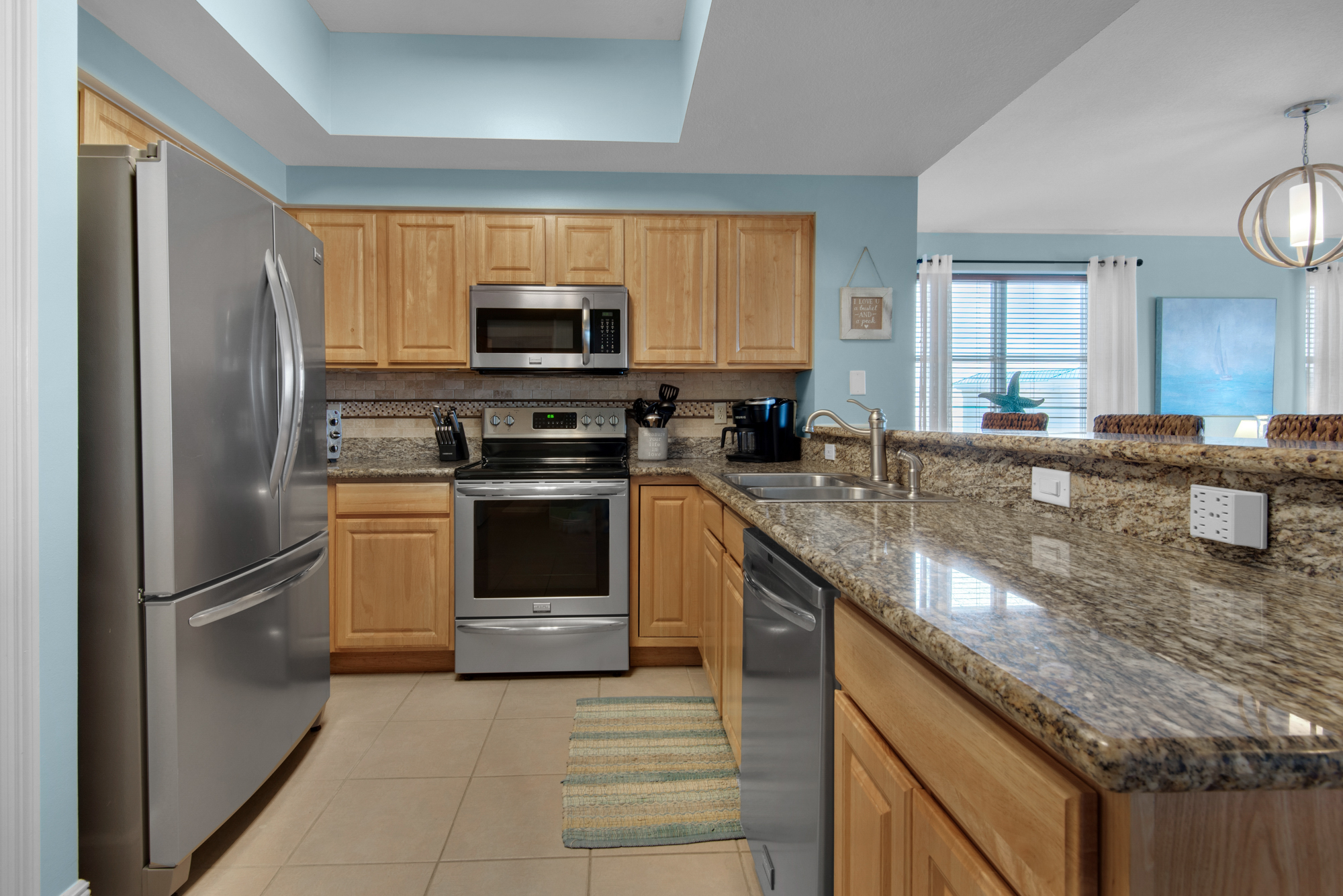 Ariel Dunes 2 1001 - Kitchen