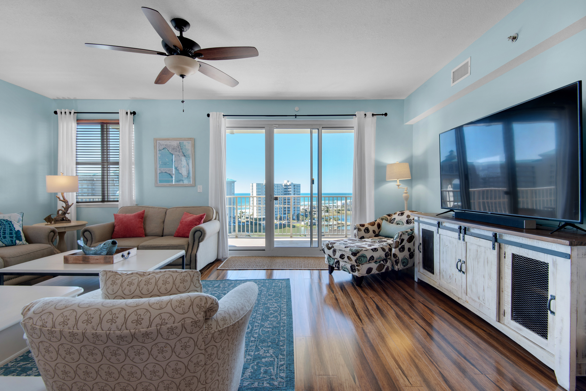 Ariel Dunes 2 1001 - Living Room 