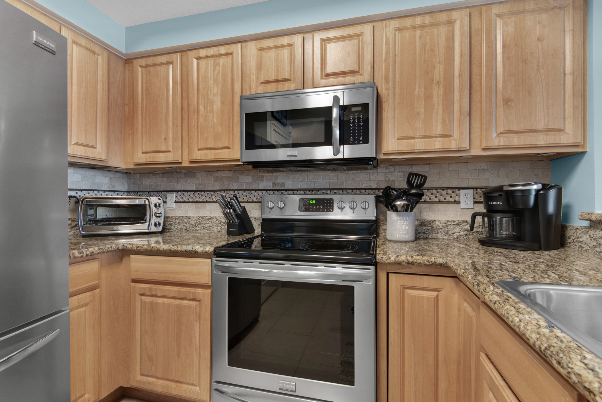 Ariel Dunes 2 1001 - Kitchen