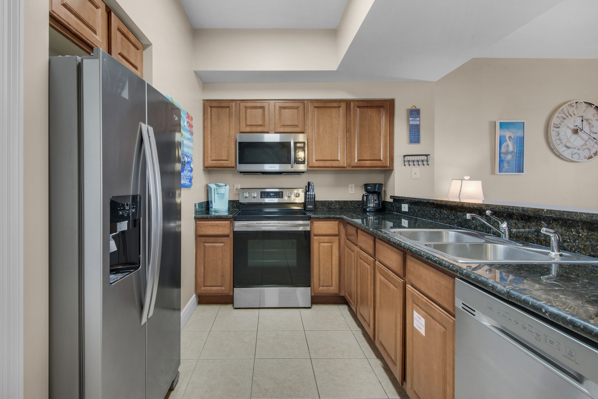 Ariel Dunes II 1705 - Kitchen 