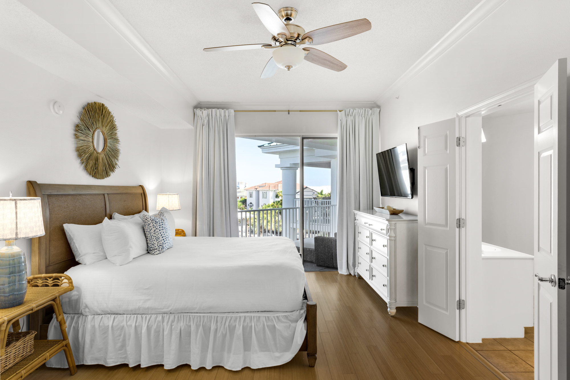 Blue Mountain Beach Retreat - 