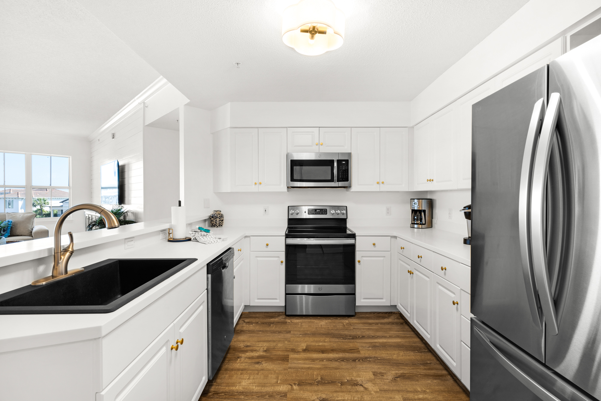 Blue Mountain Beach Retreat - 