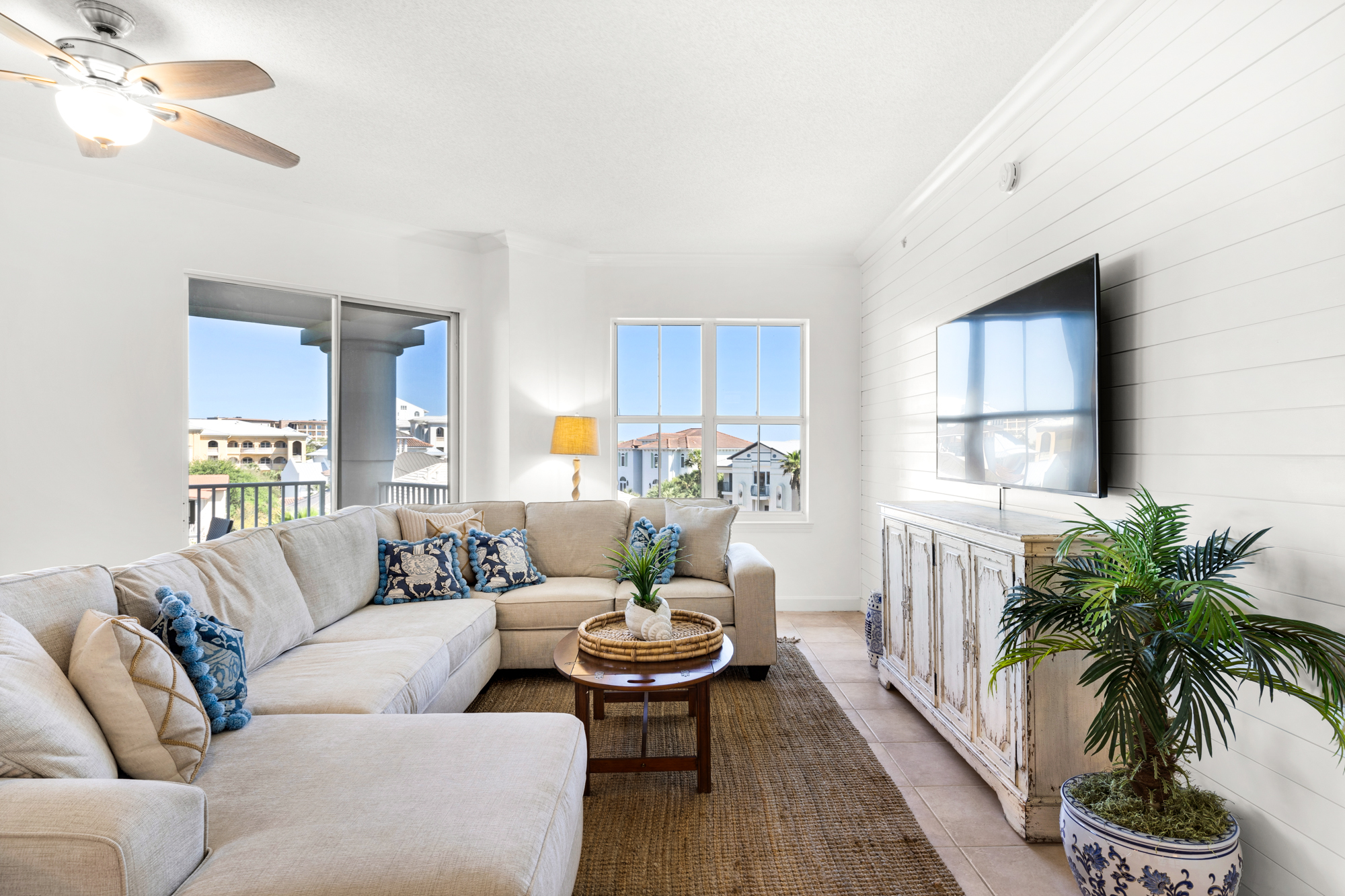 Blue Mountain Beach Retreat - 