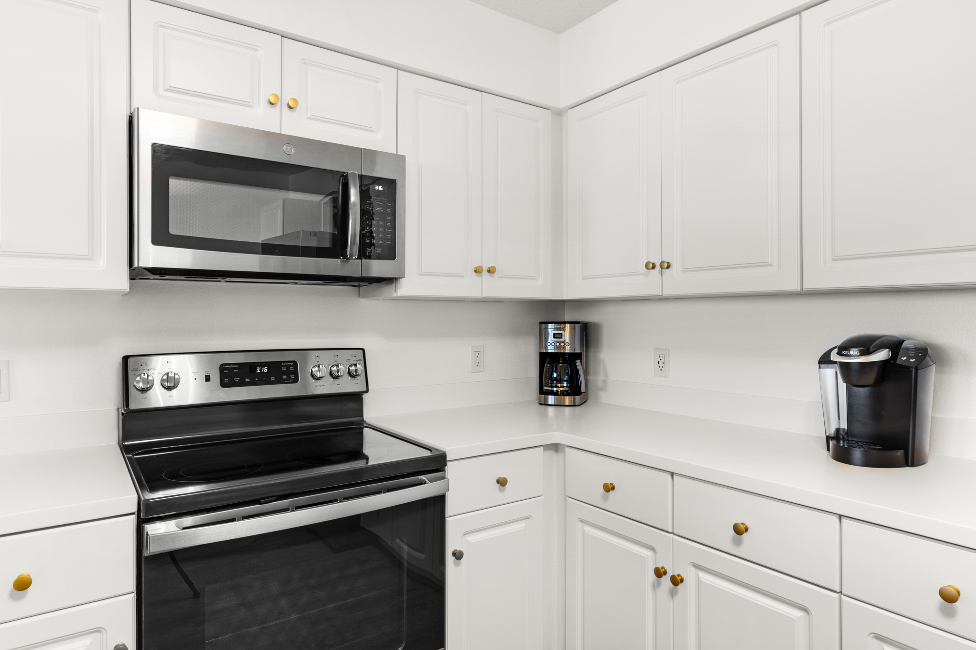 Blue Mountain Beach Retreat - 