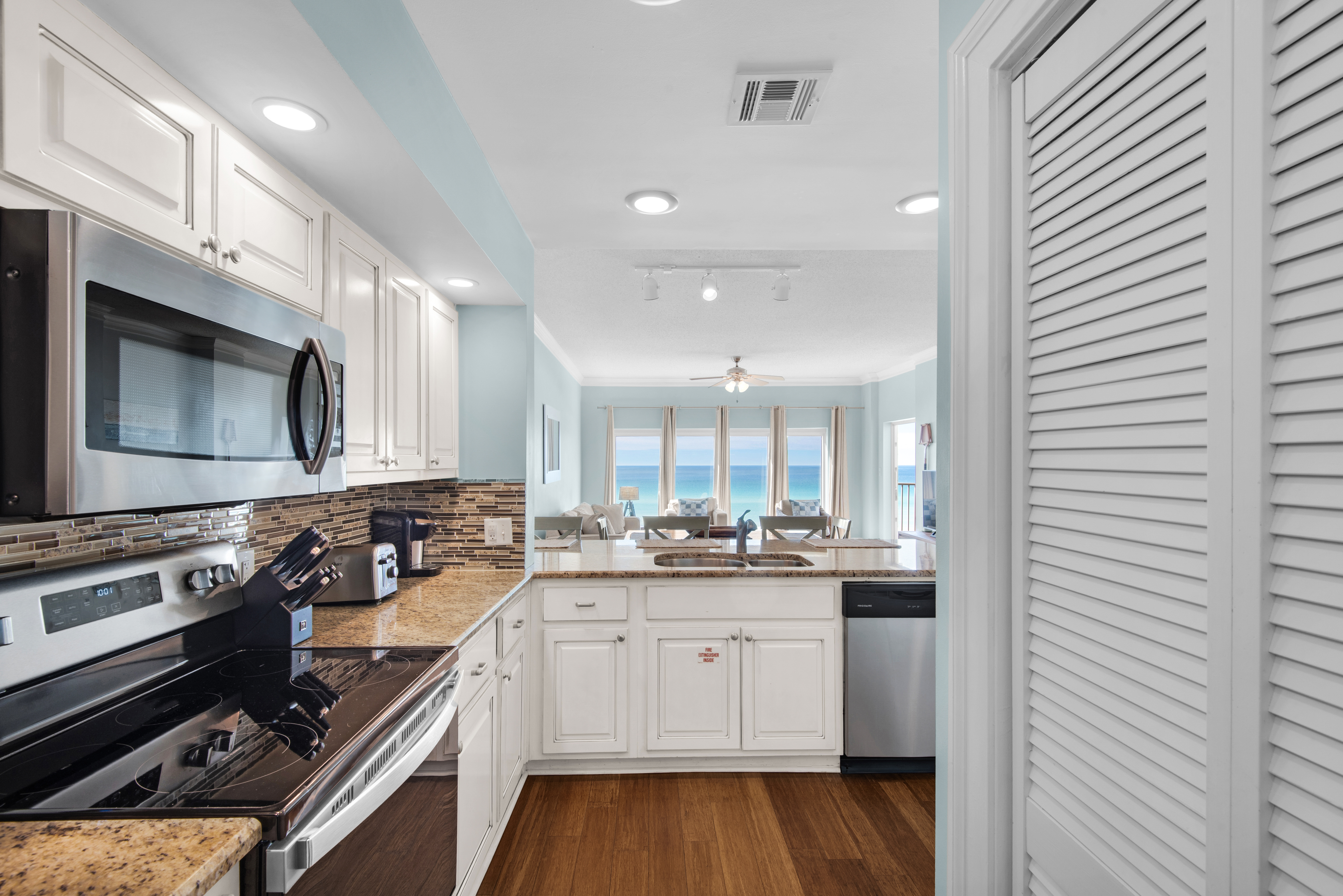 Tops'l Beach Manor 413 9