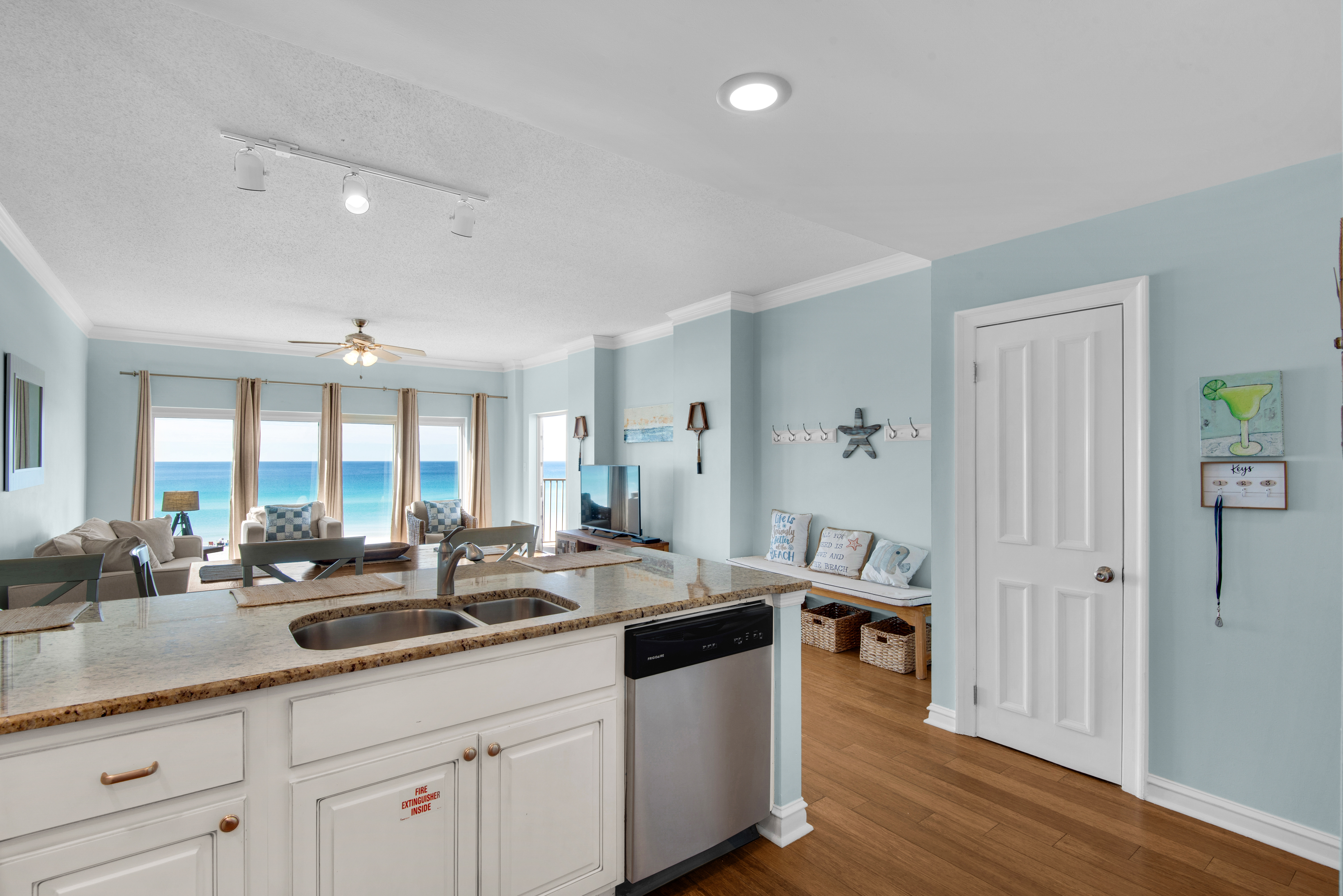 Tops'l Beach Manor 413 7