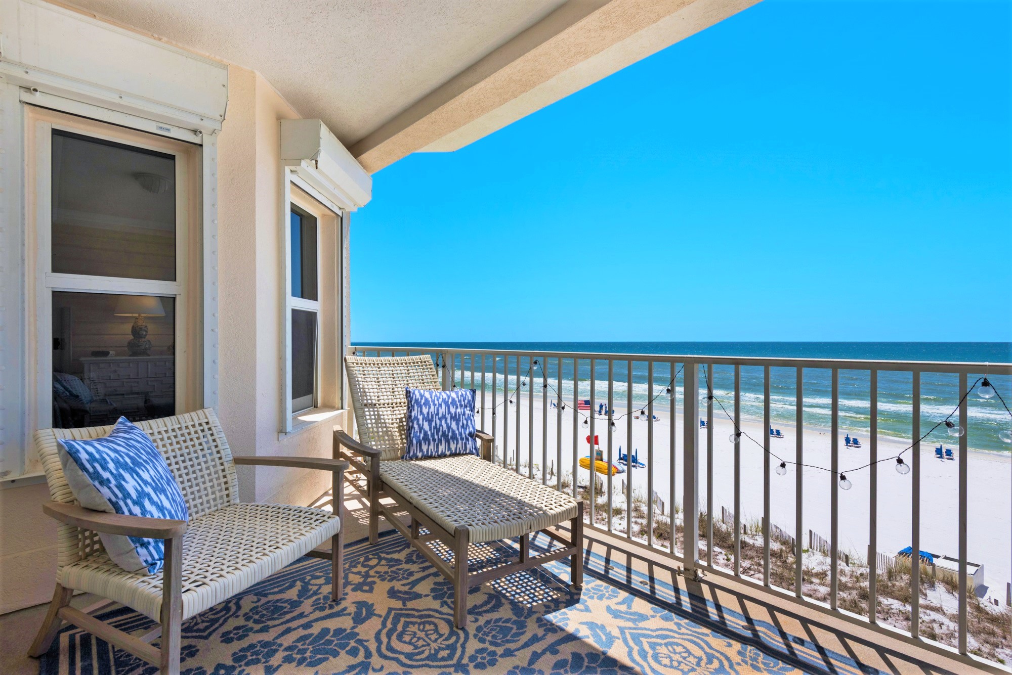 Crystal Dunes 306