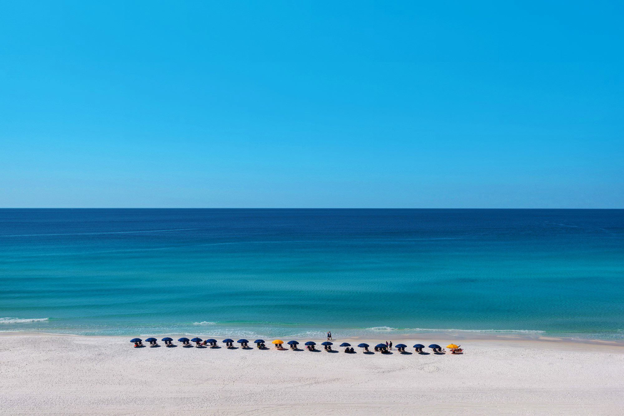 Empress 703 | Photo 32