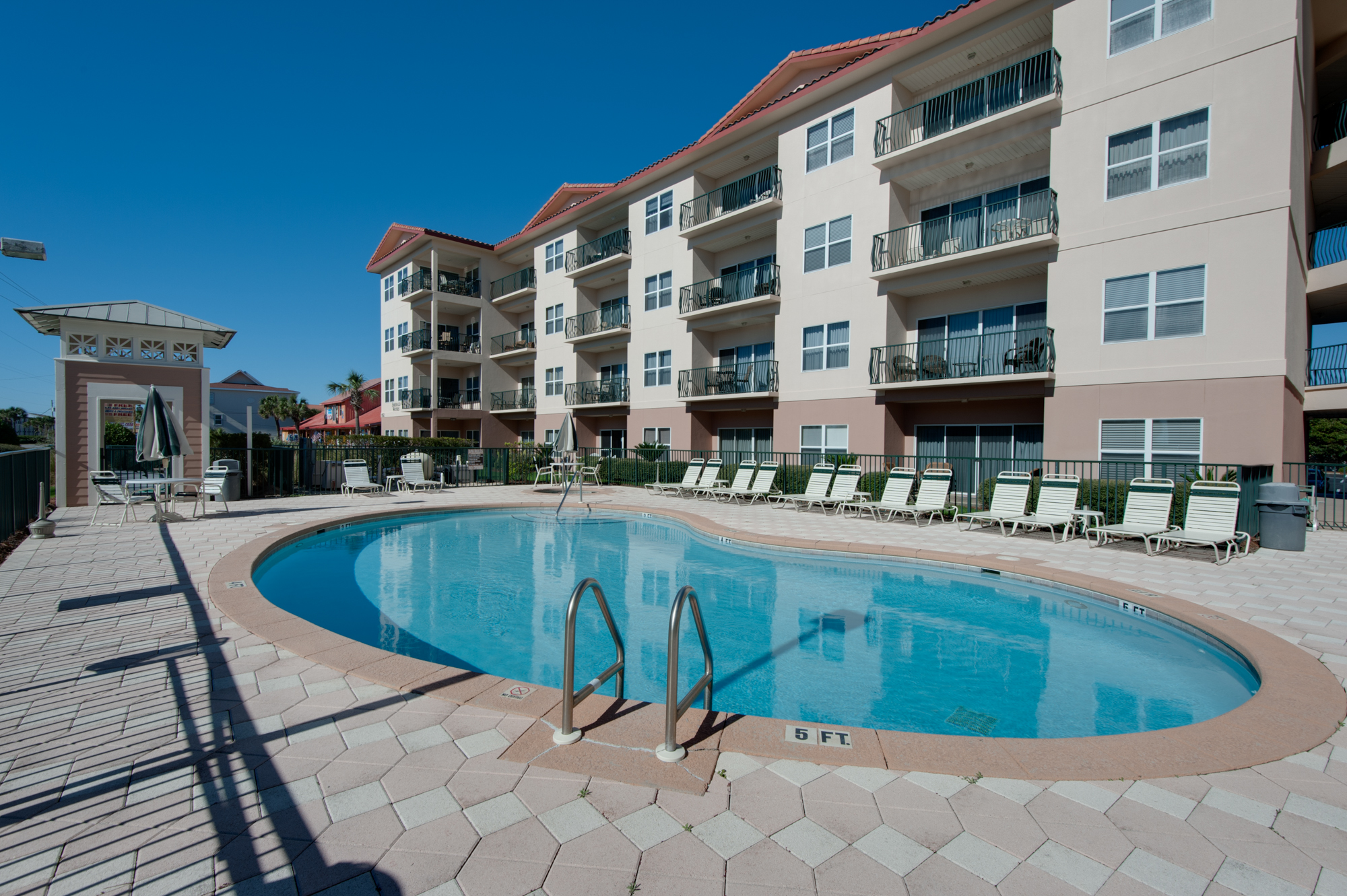 Emerald Waters 305 21